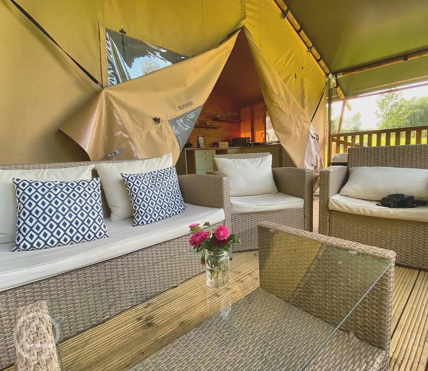 Outdoor safari tents