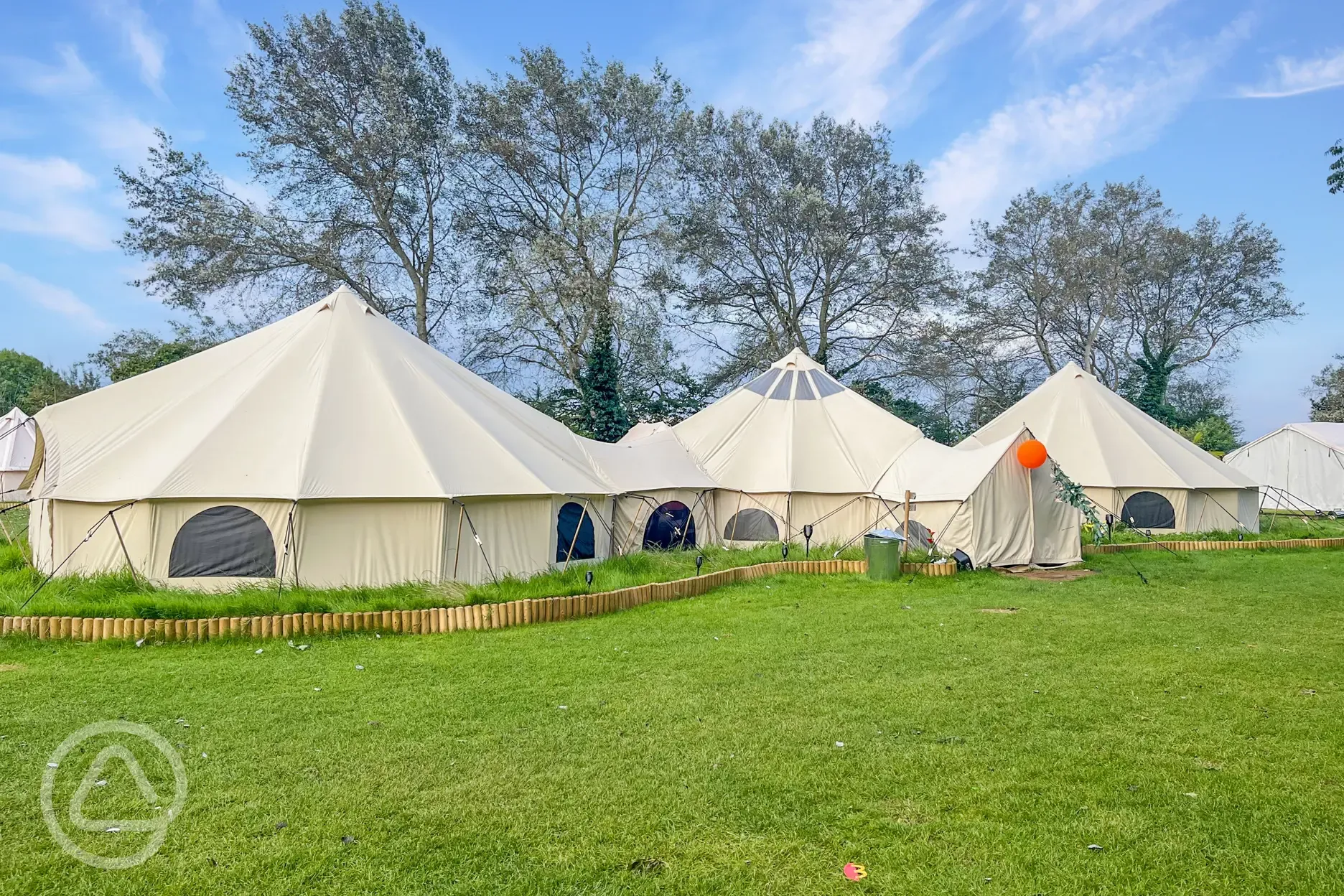 Apartment tent