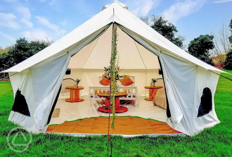 Glade tent