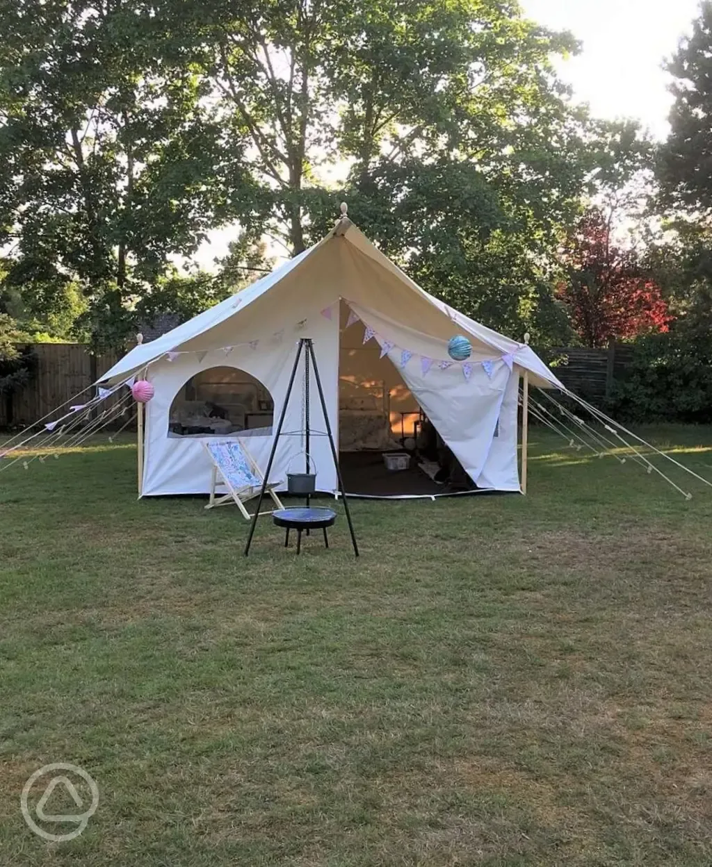 Canvas tent