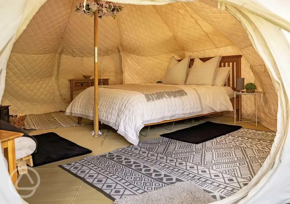 Jenny Wren bell tent interior