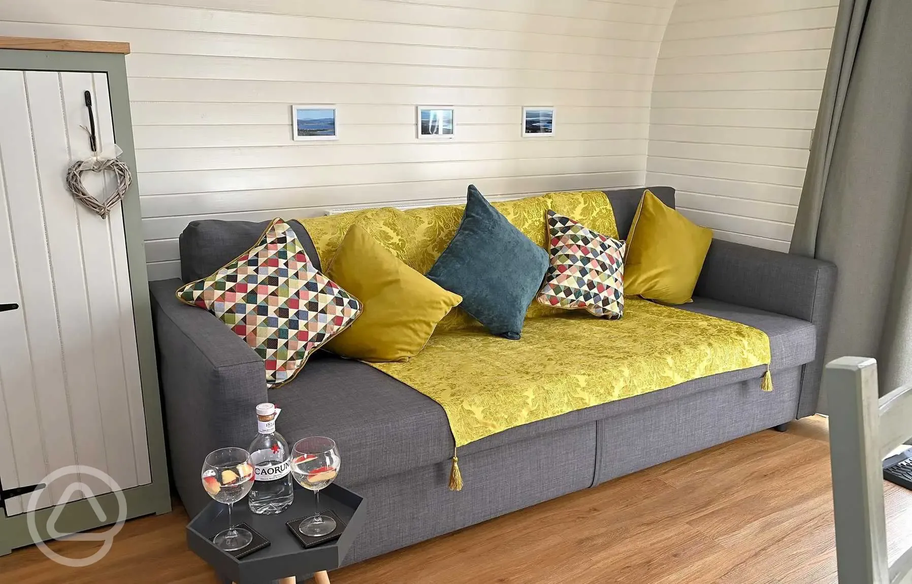 Ensuite glamping pod sofa bed