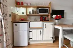 Ensuite glamping pod kitchenette