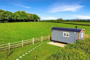 Gabriel's Rest shepherd's hut