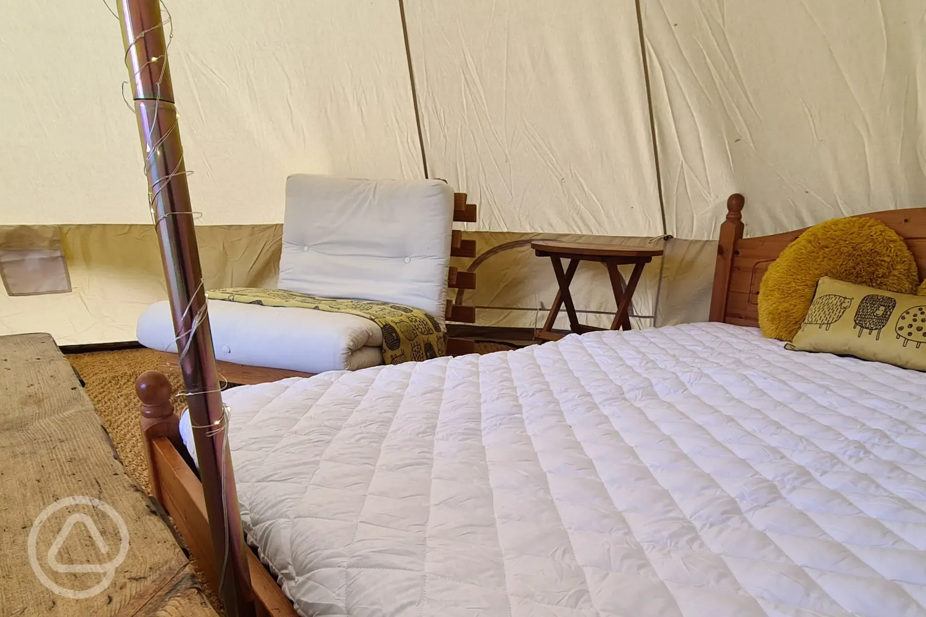 Bell tent bed