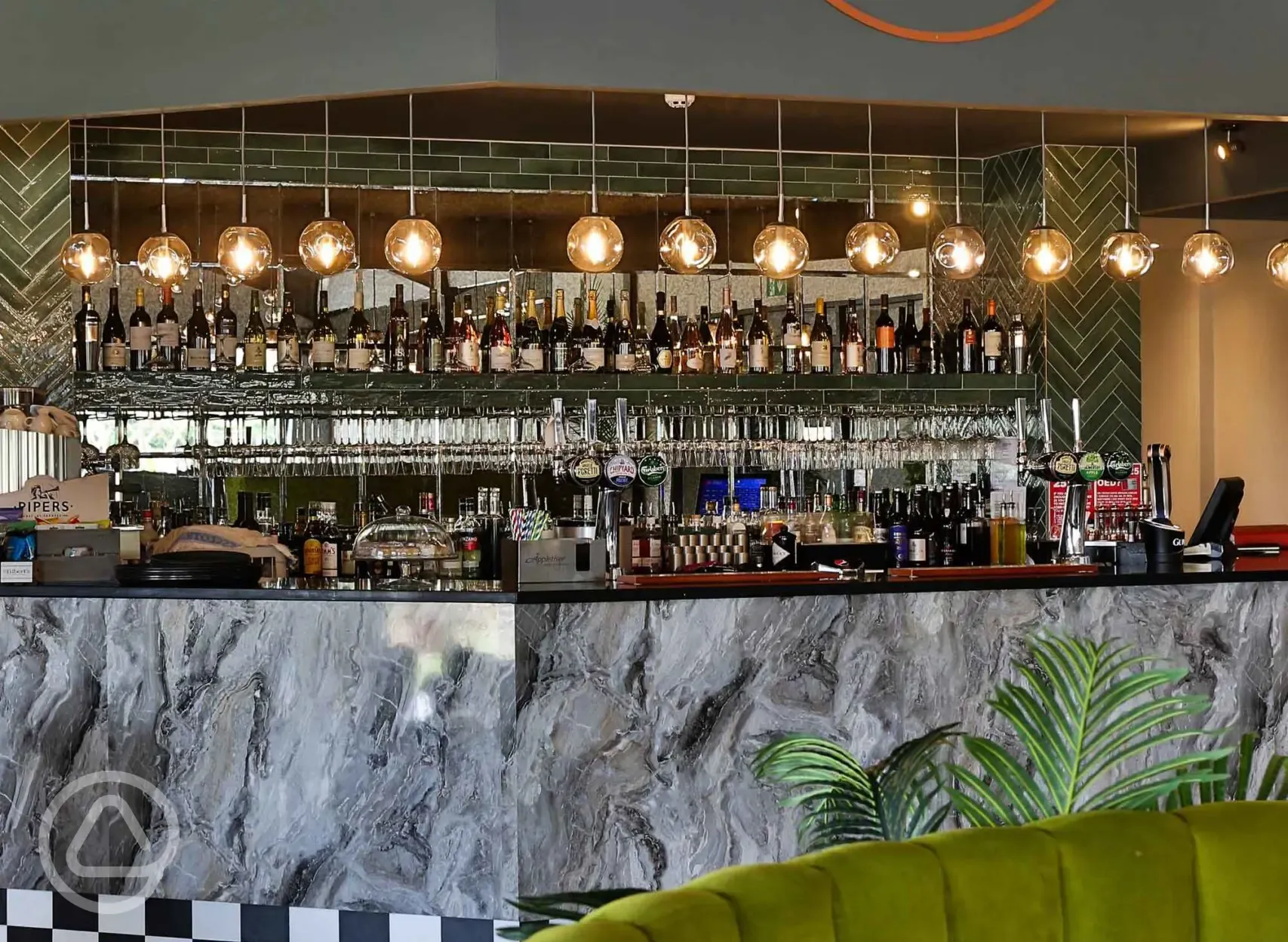 Onsite restaurant and bar, open for coffee and cake, lunch and dinner