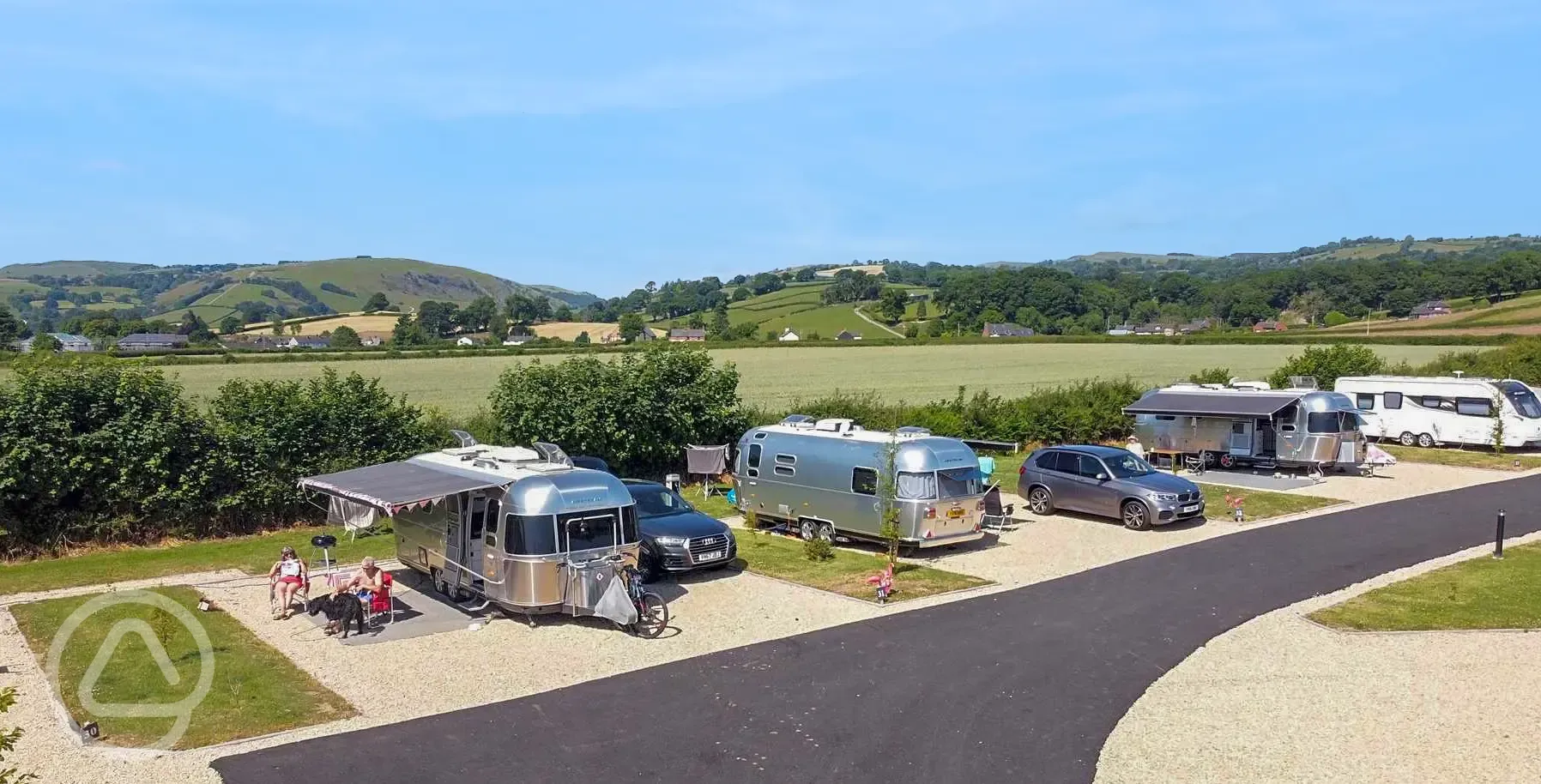 Fully serviced hardstanding pitches