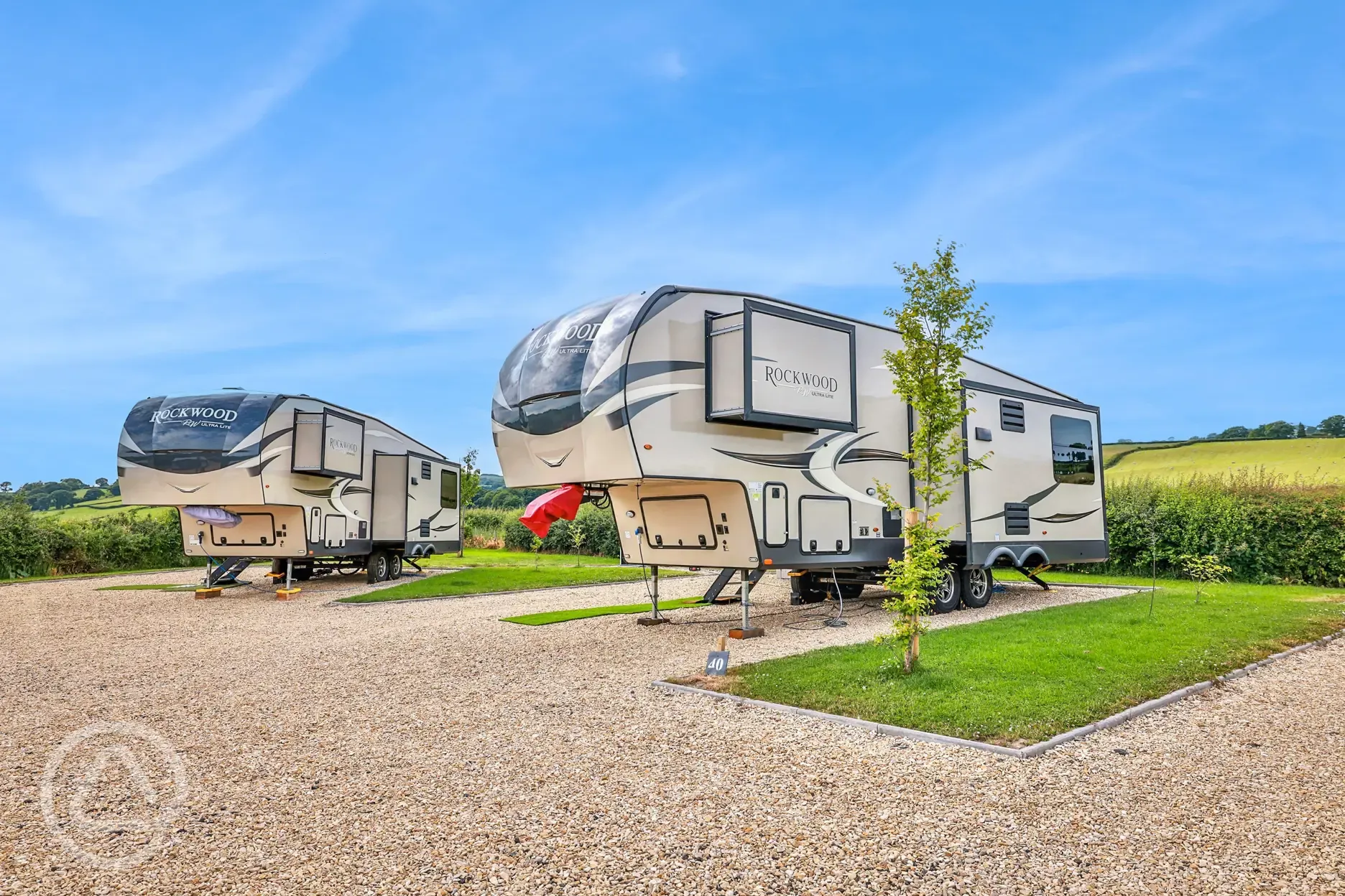 Fully serviced hardstanding pitches for caravans, campervans and motorhomes