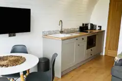 Heather ensuite pod kitchen area