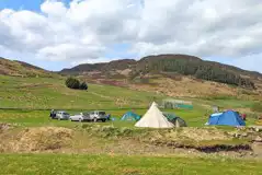 Non electric grass tent pitches