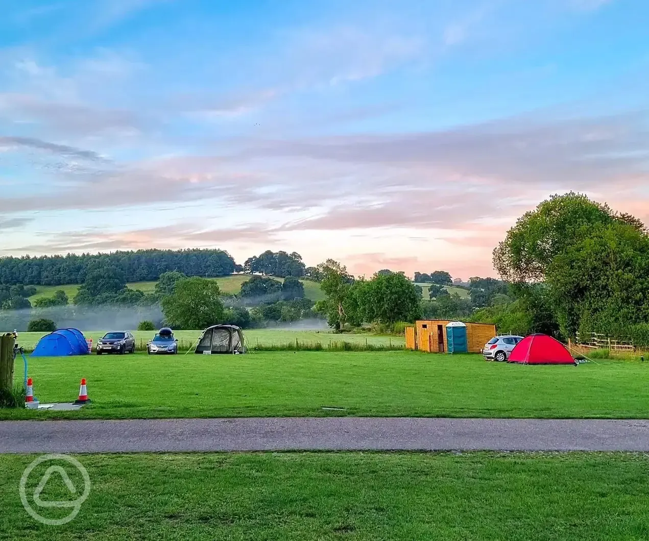 Non electric grass tent pitches