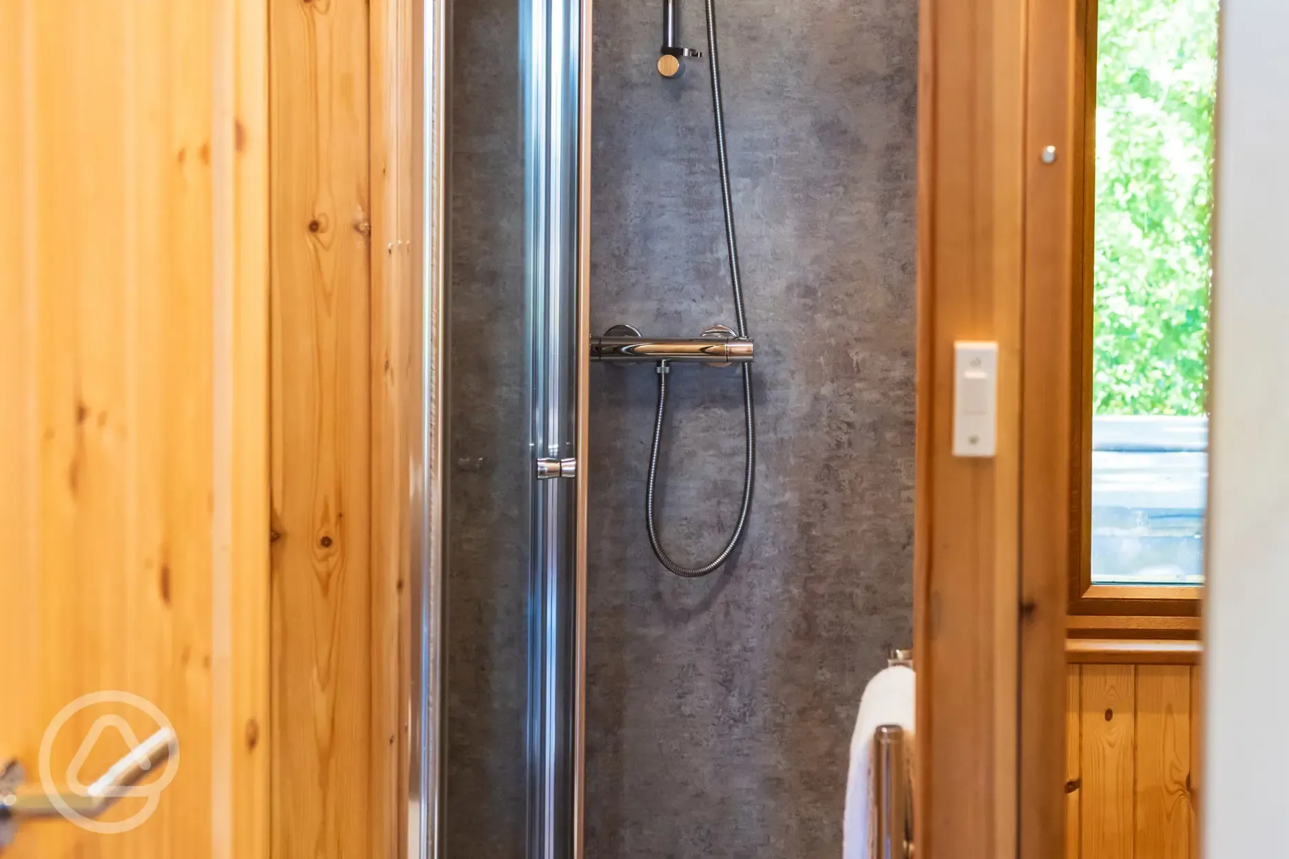 Chimpanzee large ensuite glamping pod bathroom shower