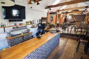 Missing Link Glamping, East Grinstead, West Sussex