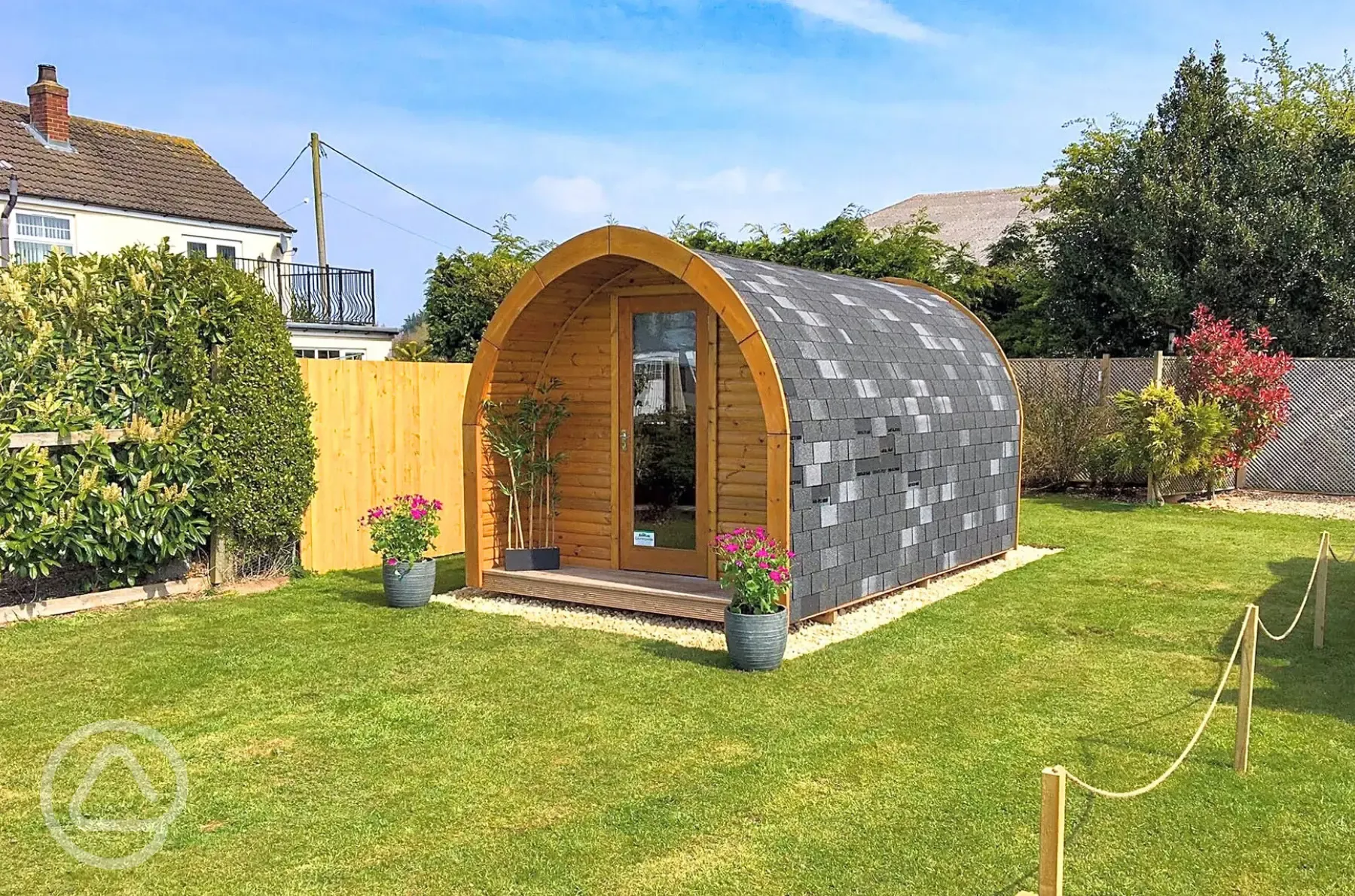 Camping pod with a small garden area Camping pod with a small garden area