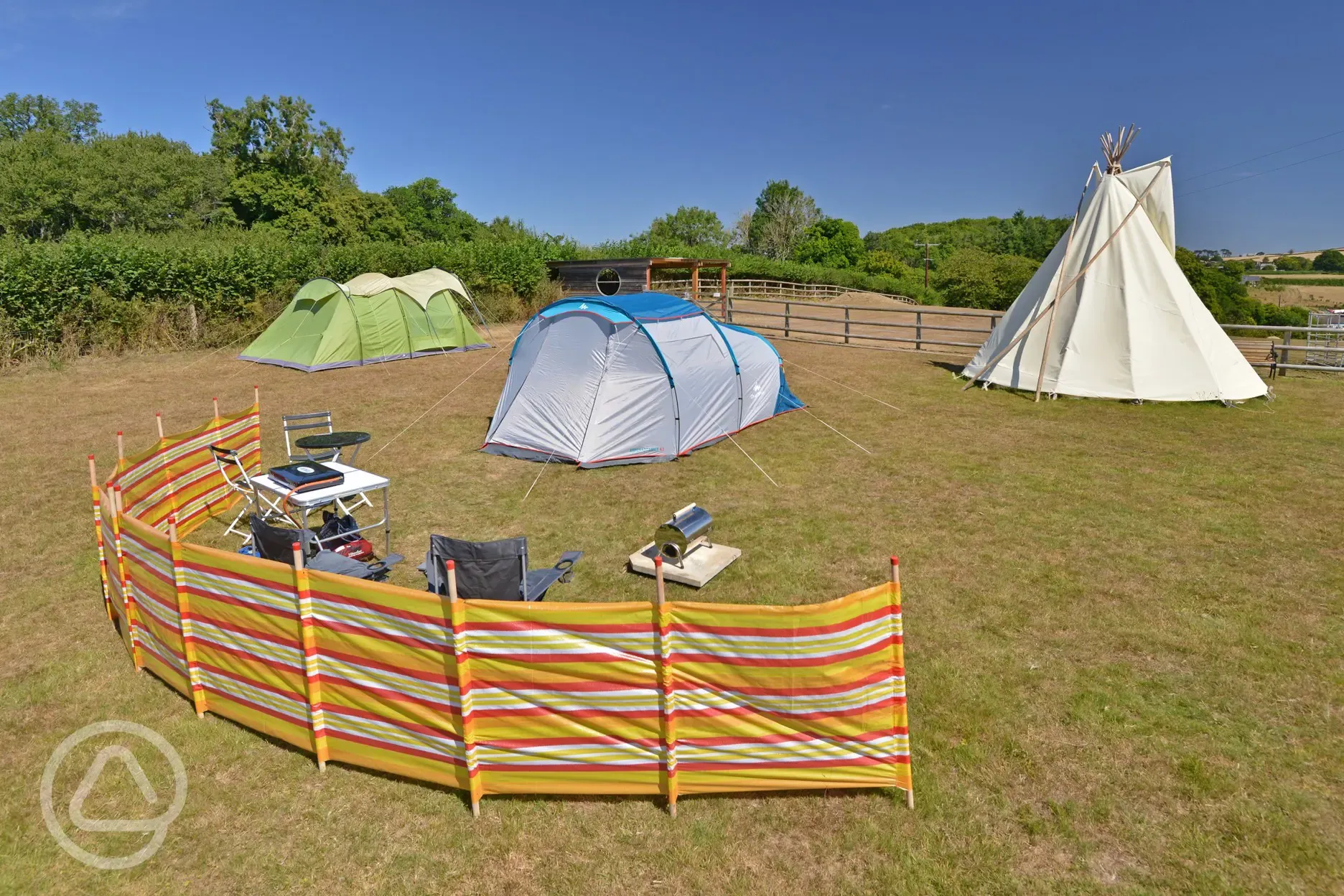 Non electric grass tent pitches