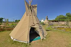 Tipi tent