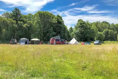 Camping at Tomkins Farm