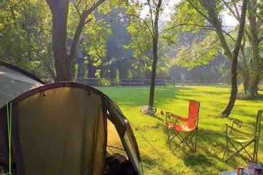 Camping electric grass pitches with fire pit