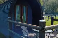 Camping pod with outdoor seating (dog friendly)
