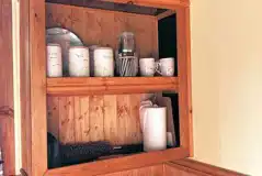 Shepherd's hut (without electric) crockery