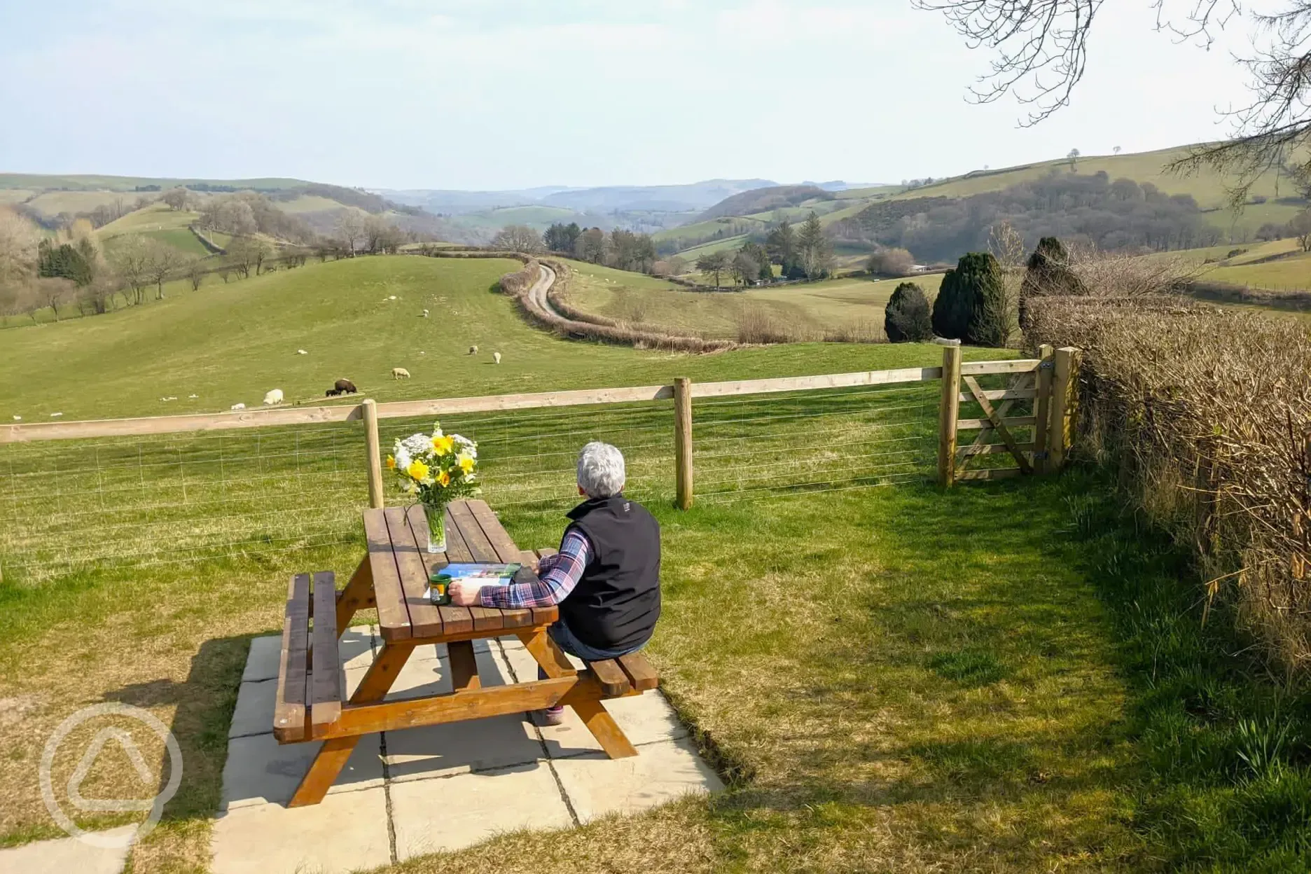 Picnic bench