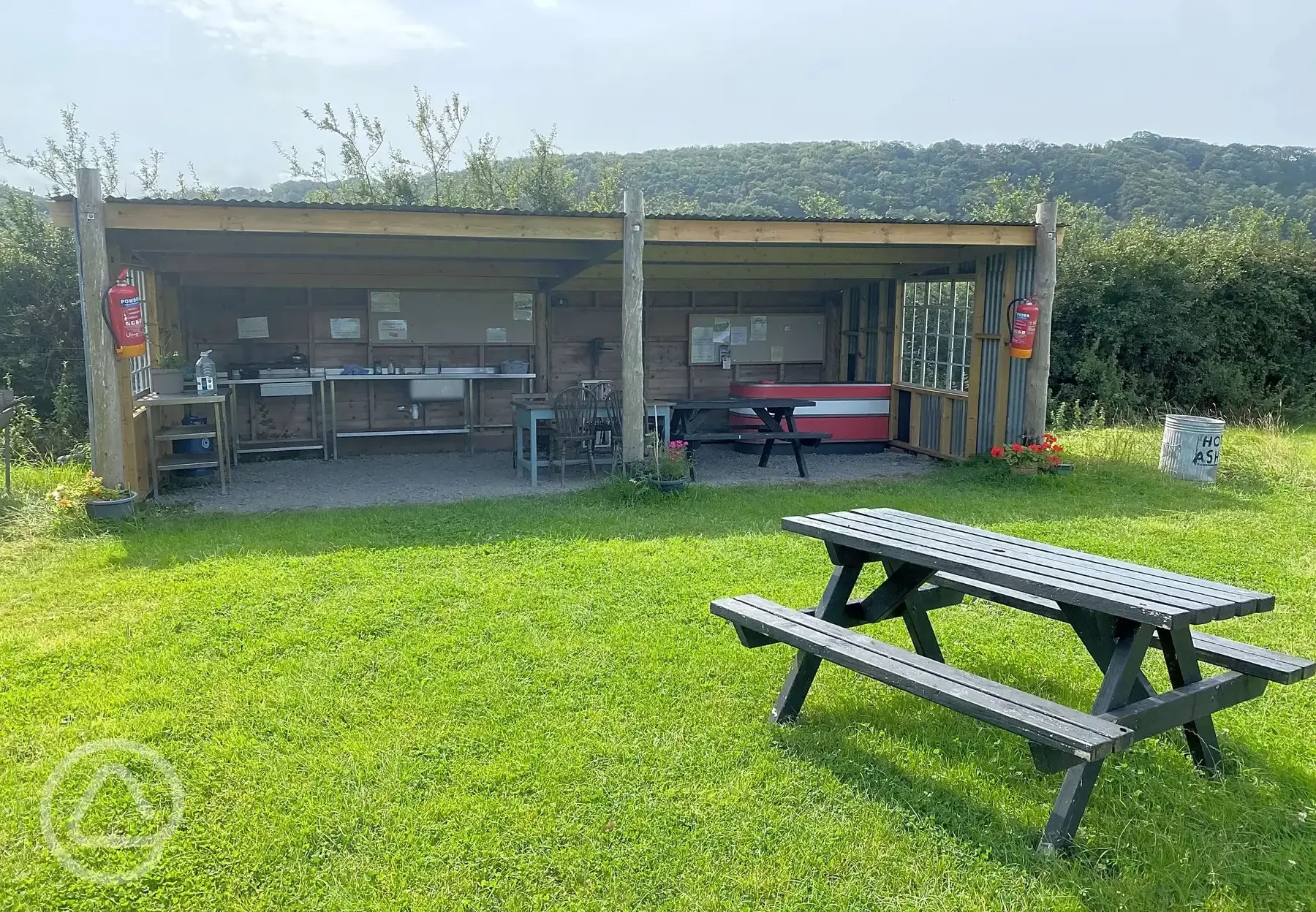 Wash up area Wash up area