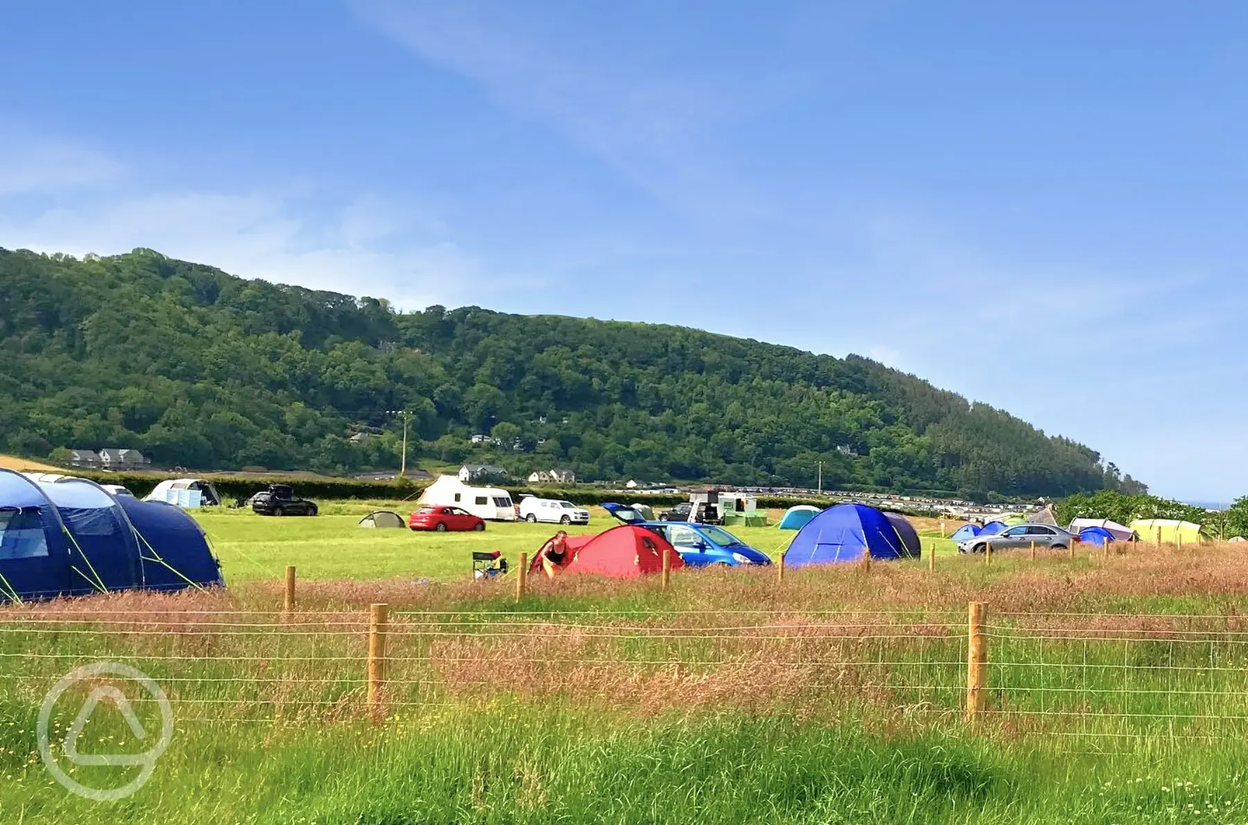 Camping field with non electric grass pitches