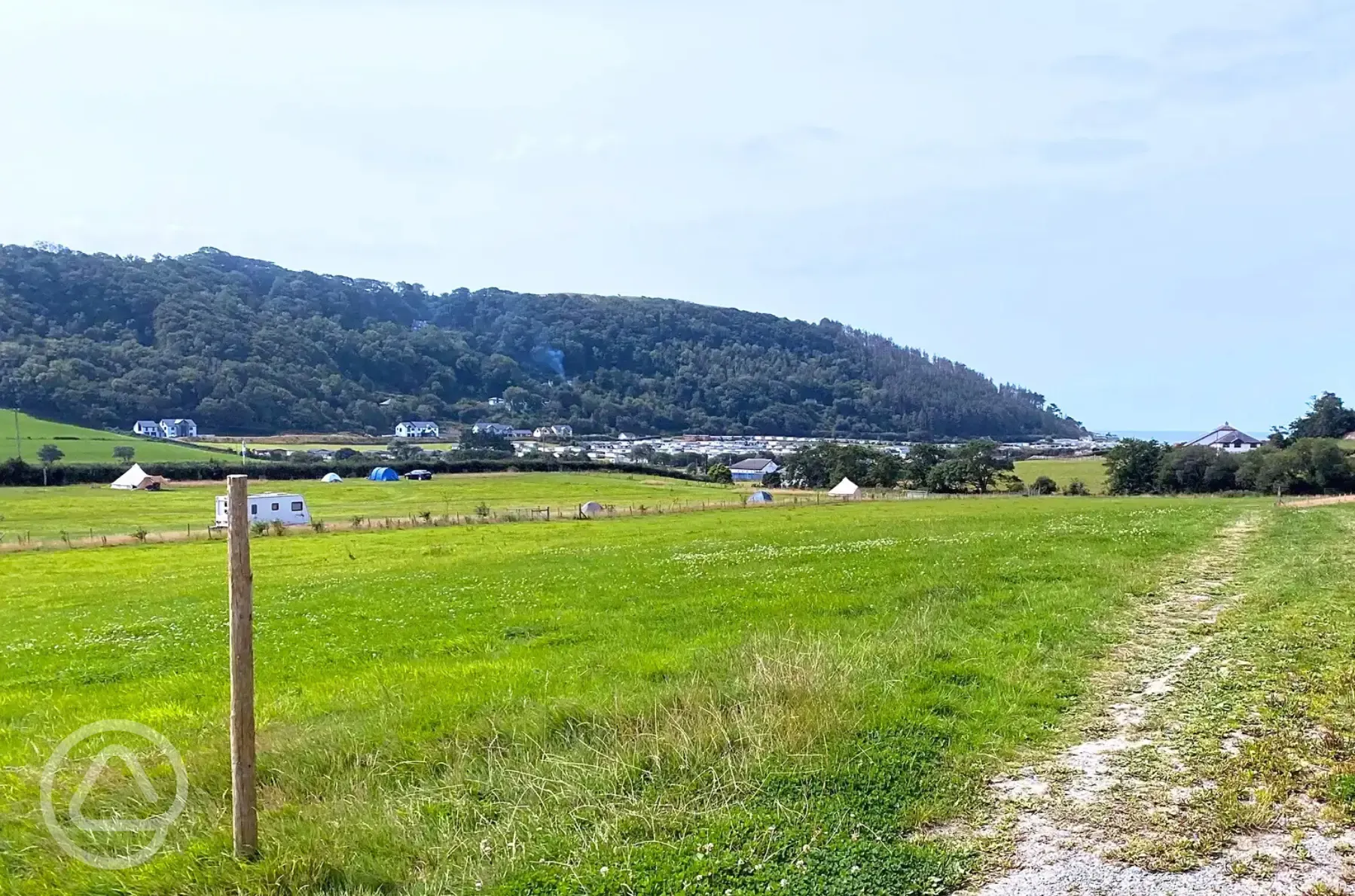 Camping field with non electric grass pitches