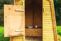 Ensuite bathrooms for each pitch Ensuite bathrooms for each pitch