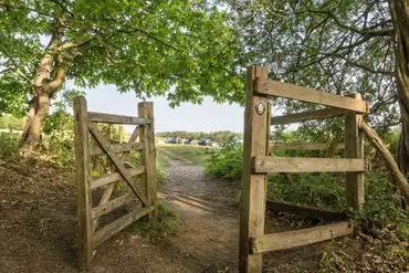 Direct access to the North Downs Way
