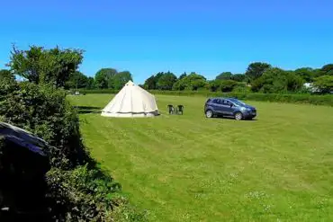 Non electric grass motorhome pitches
