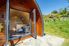 Ensuite glamping pod view from outside in Ensuite glamping pod view from outside in