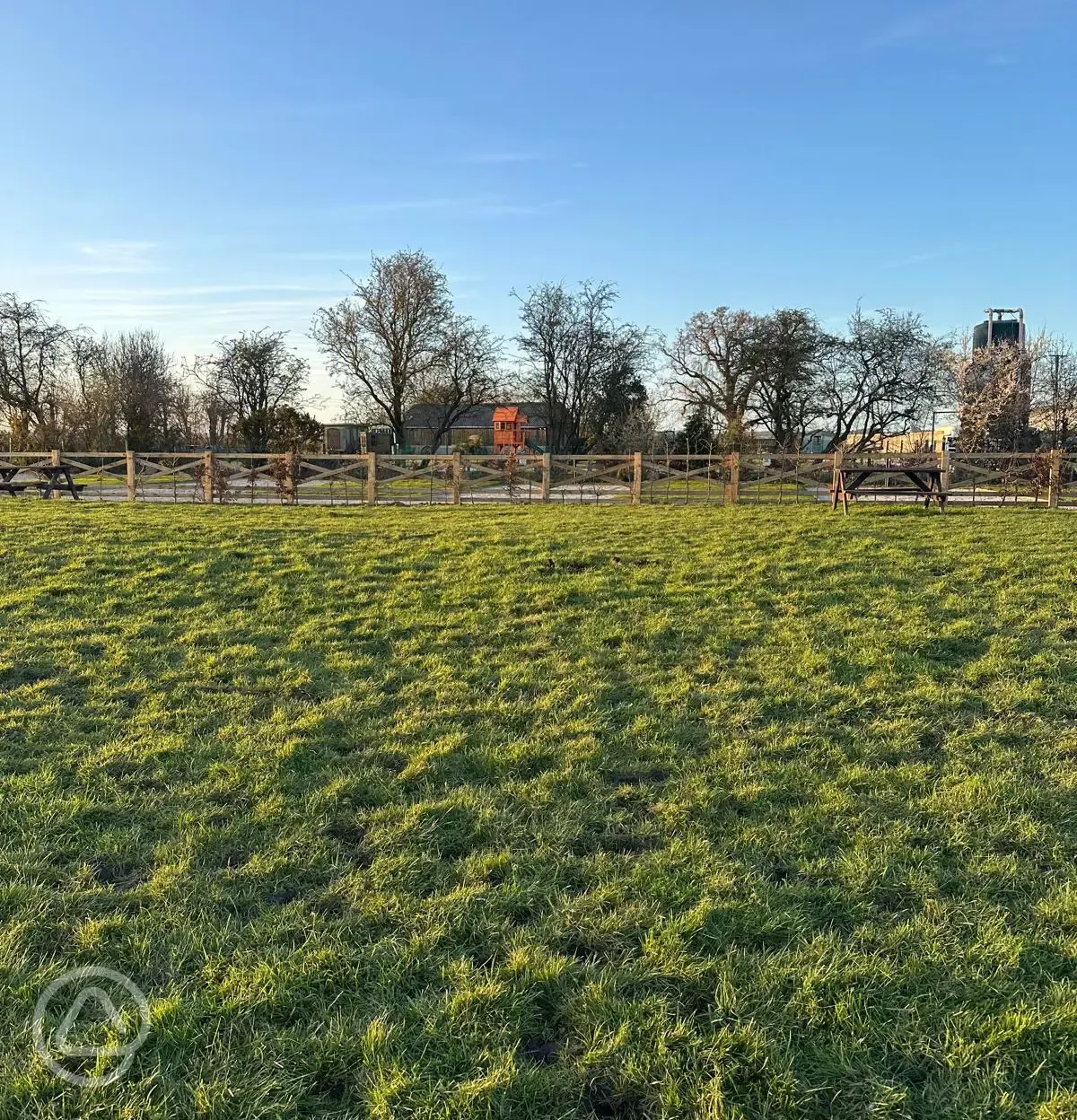 Non electric grass tent pitches