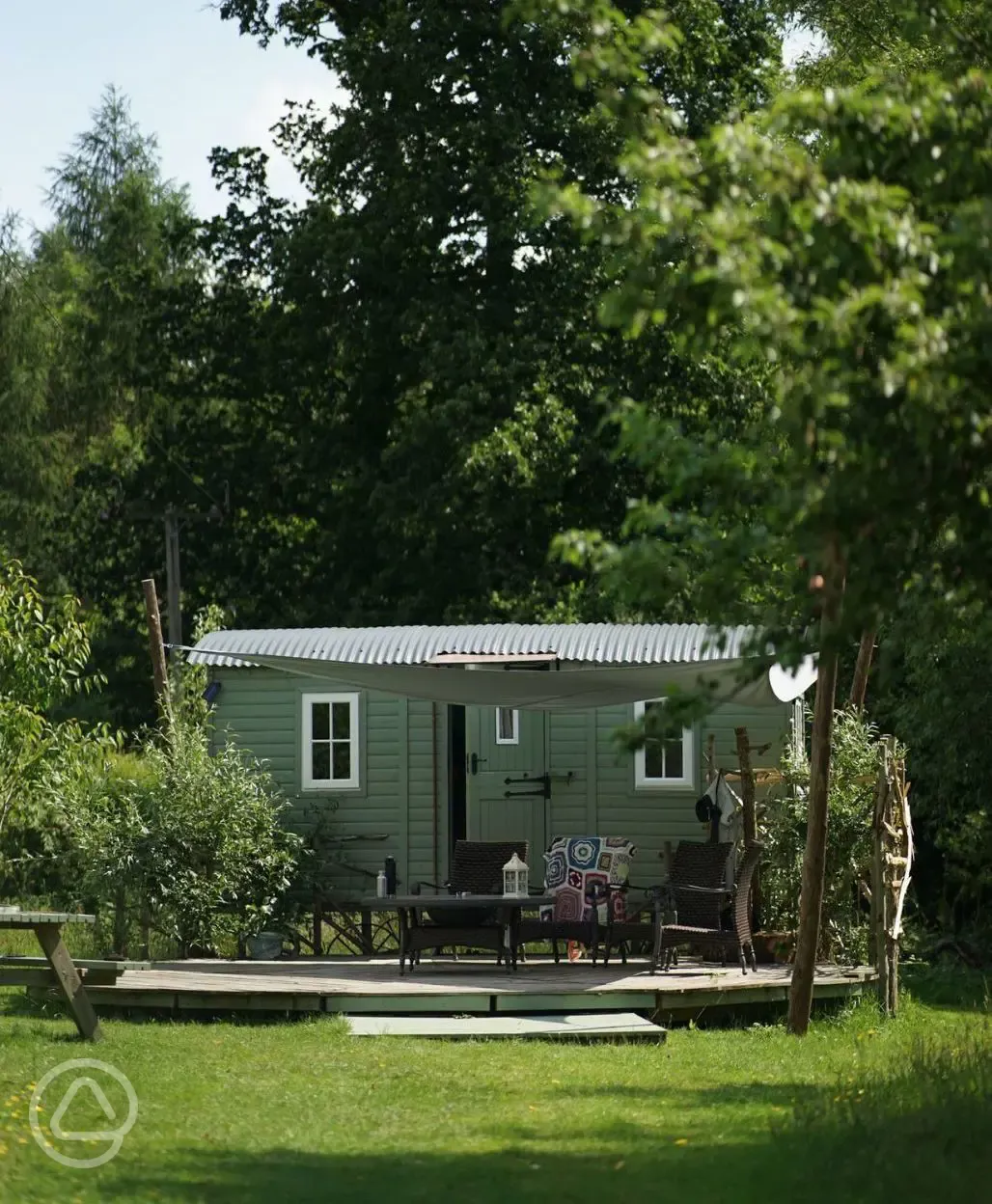 Evelyn shepherd's hut