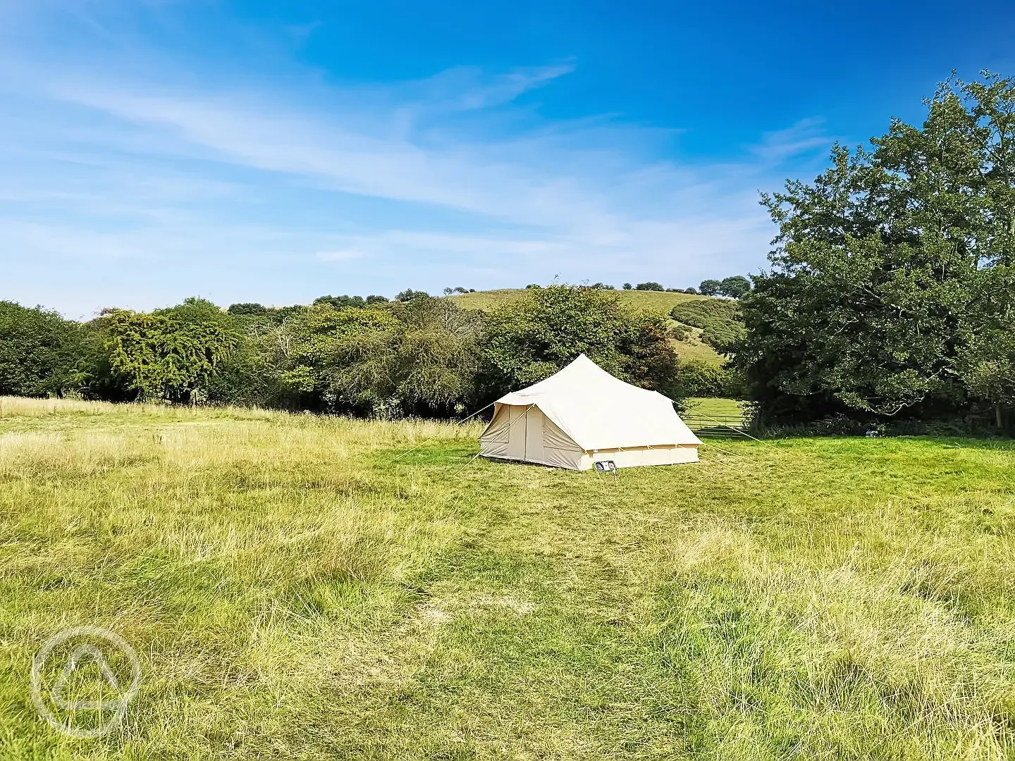 Non electric grass tent pitches