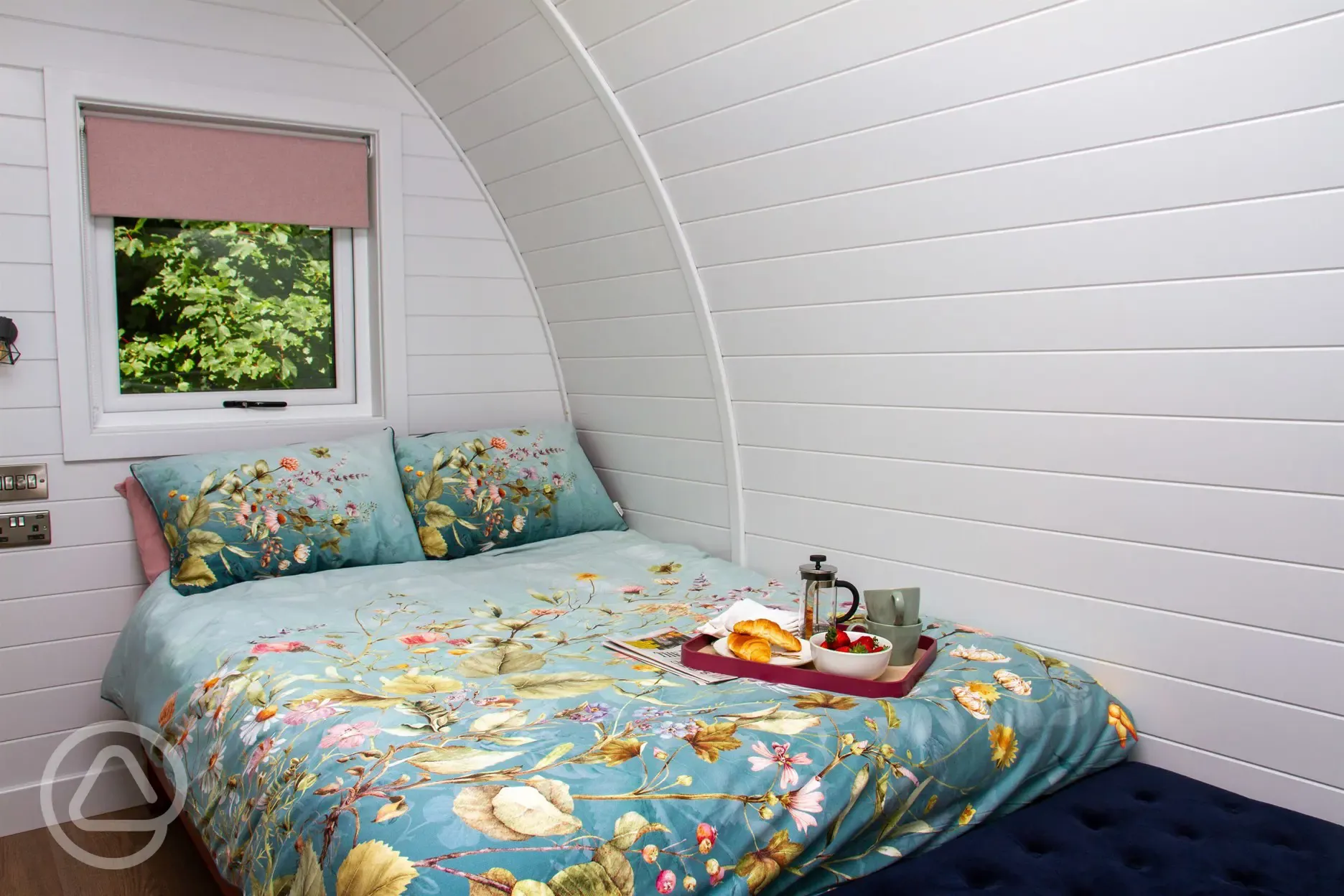 Little lodge glamping pod interior