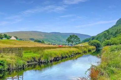 Cae Llwyd Farm