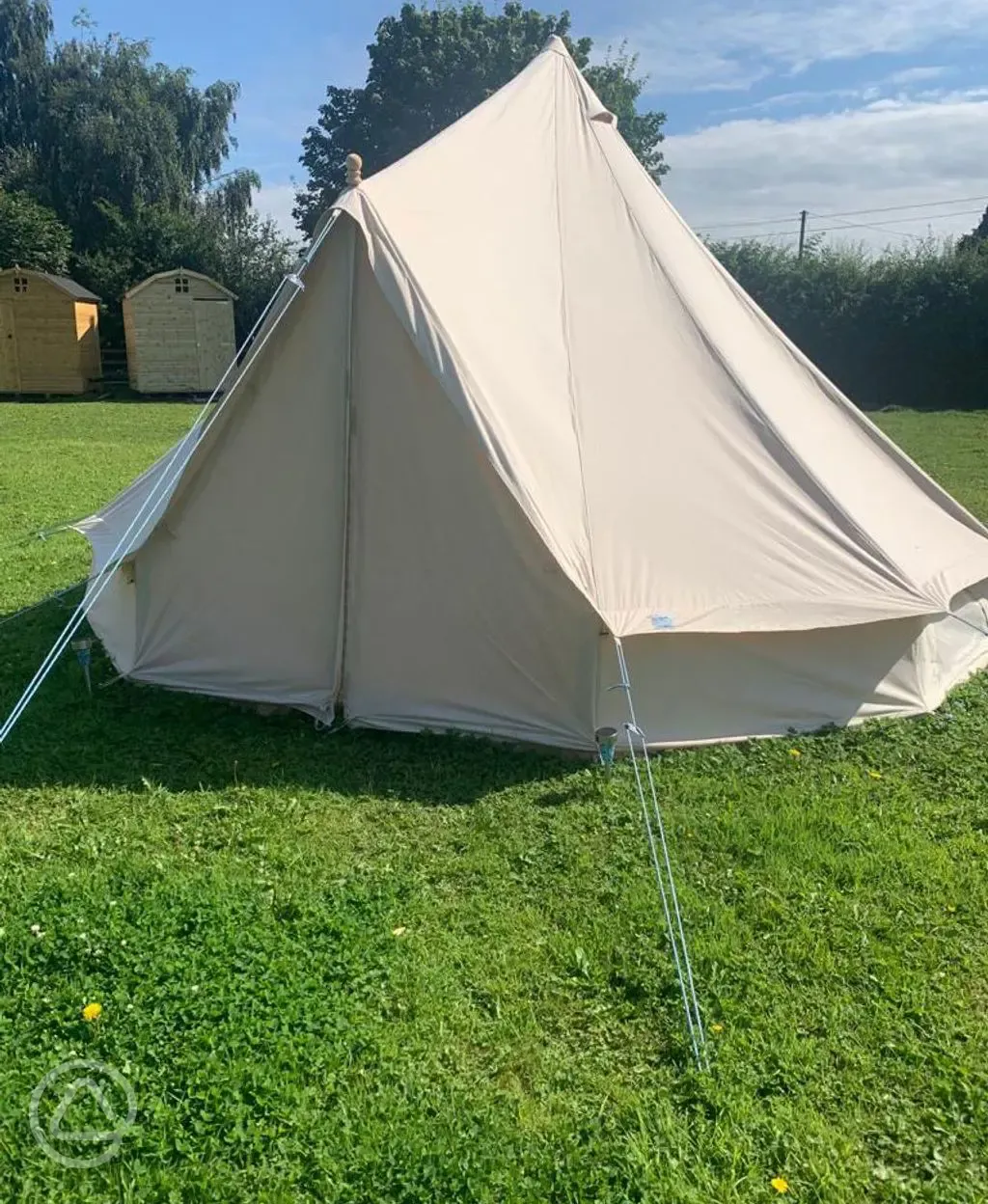 Bell tent at Greenoak Hideout