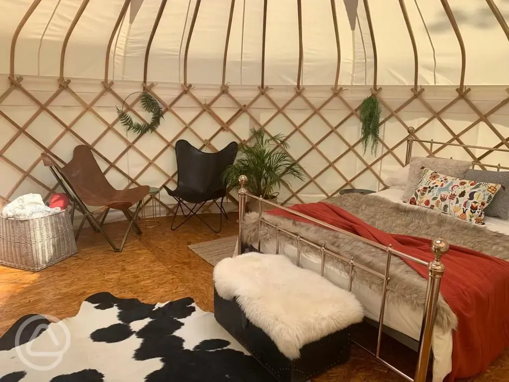Fox yurt interior