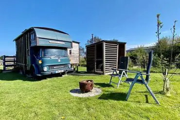 Converted horse box (Whinifred)