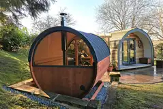 Topping pod exterior Topping pod exterior