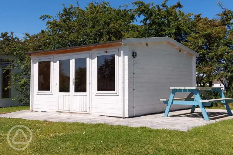 Small wee cabin
