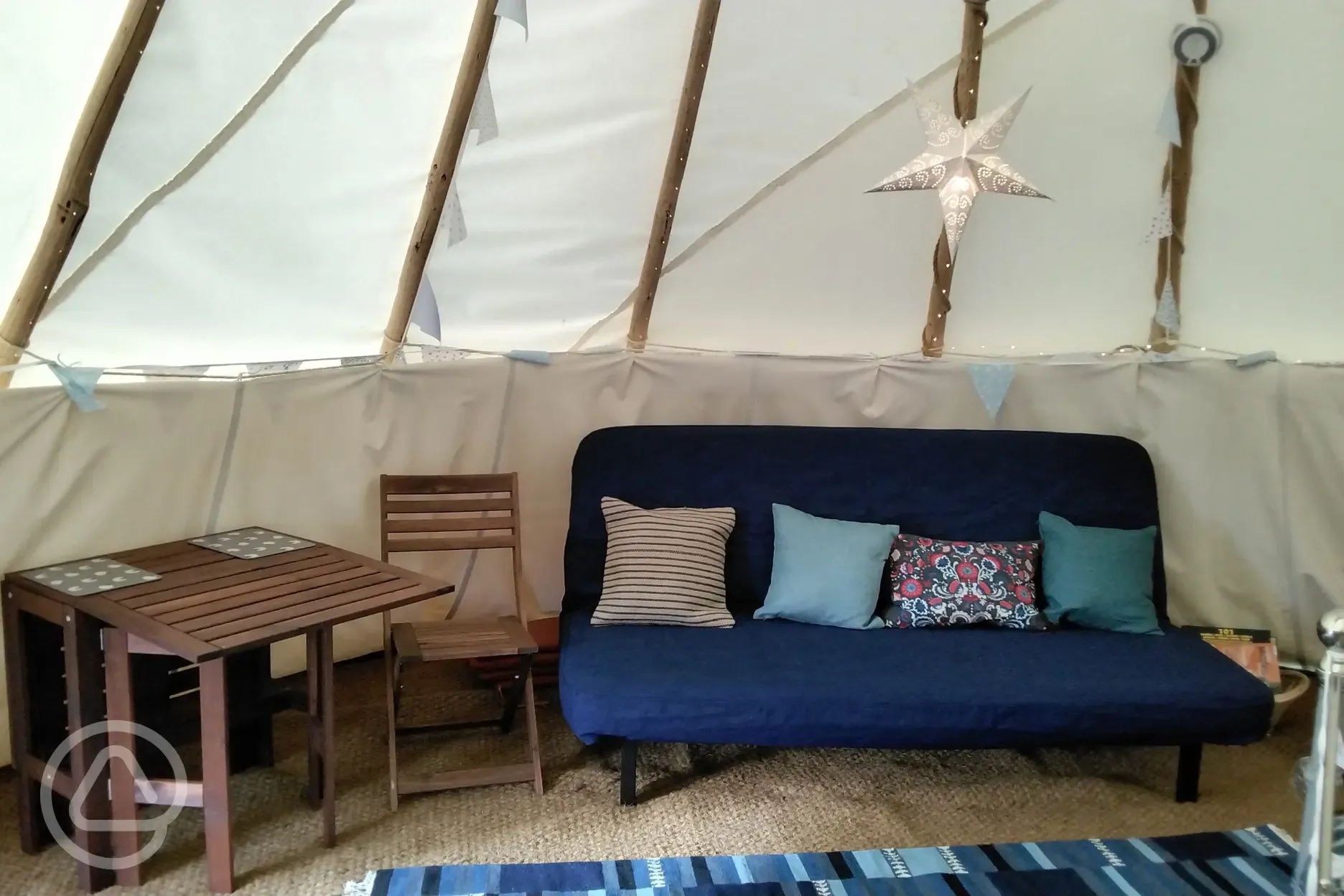 Ty Mynydd tipi interior