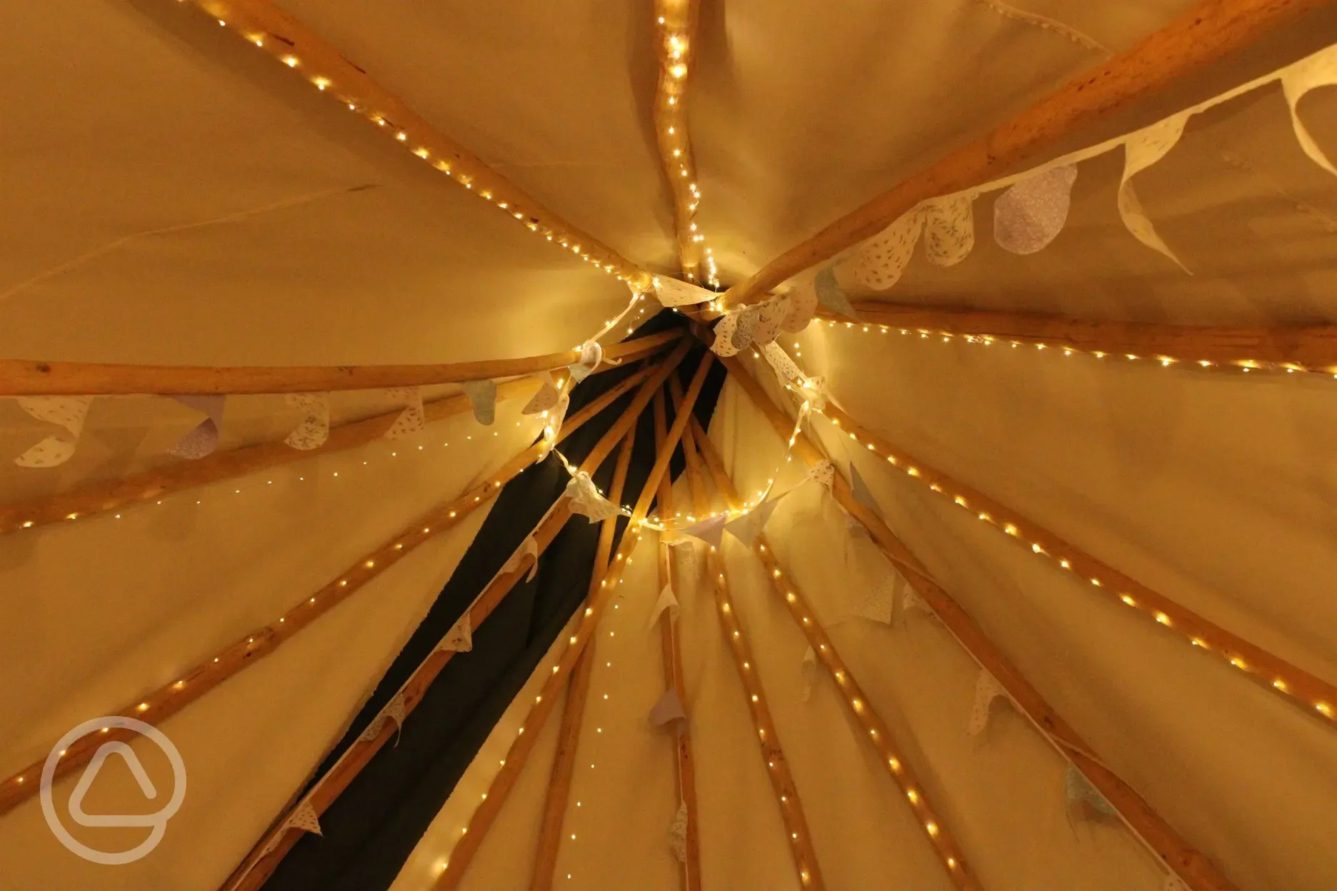 Ty Mynydd tipi fairy lights