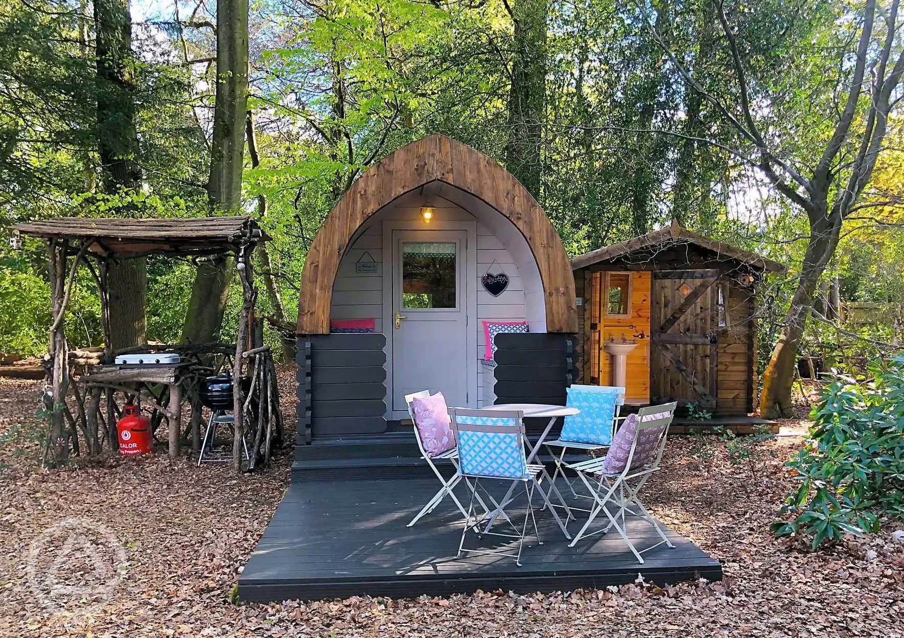 Camping pod