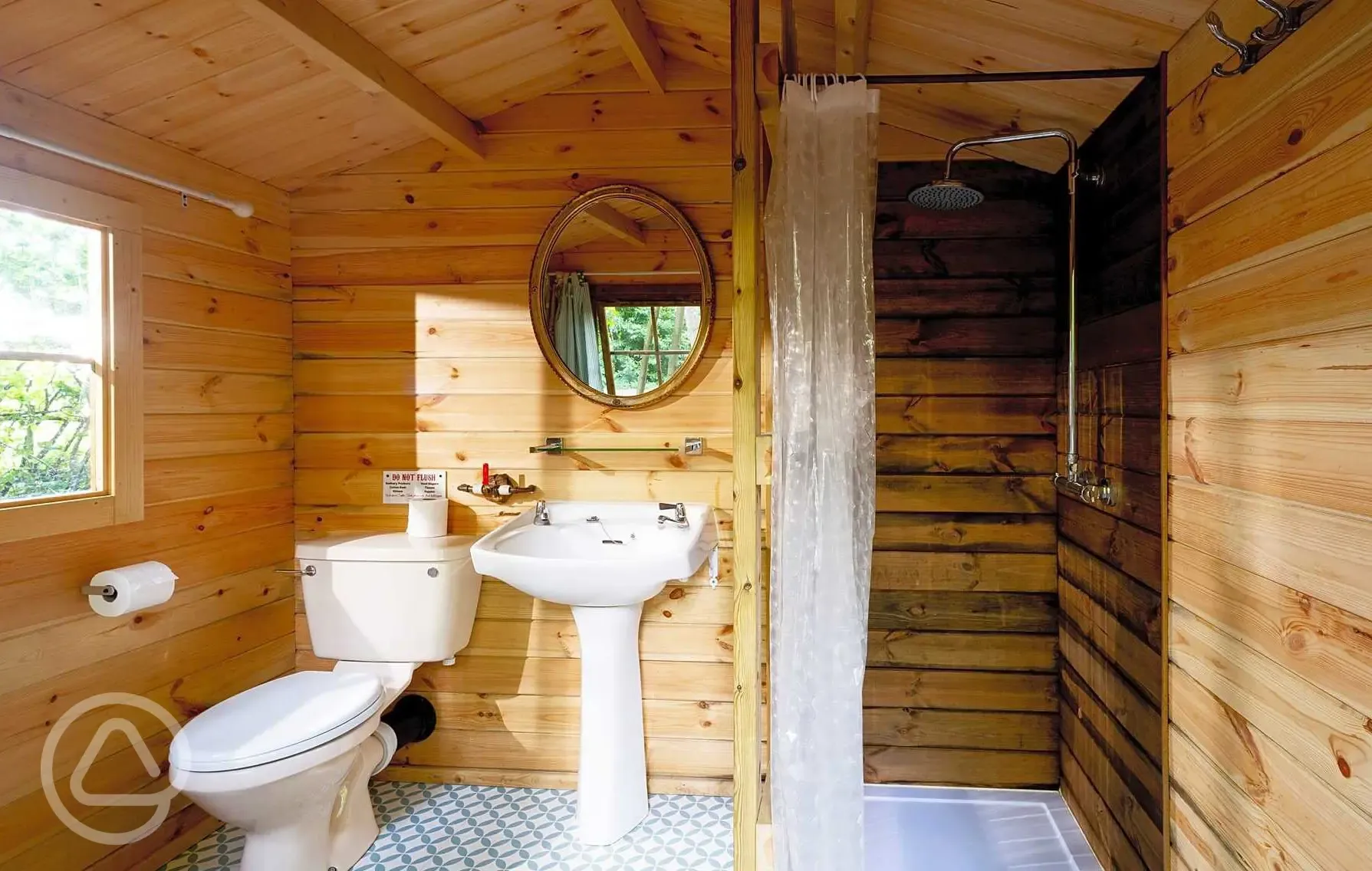 Camping pod private bathroom