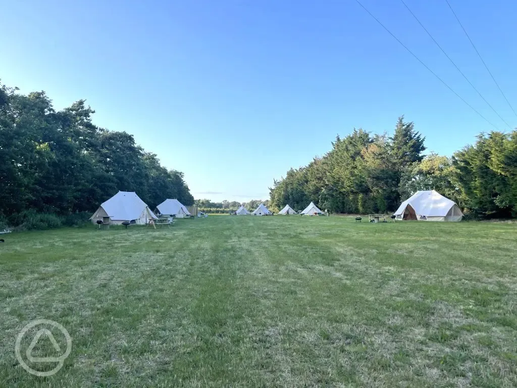 Bell tents and Deluxe family bell tents 