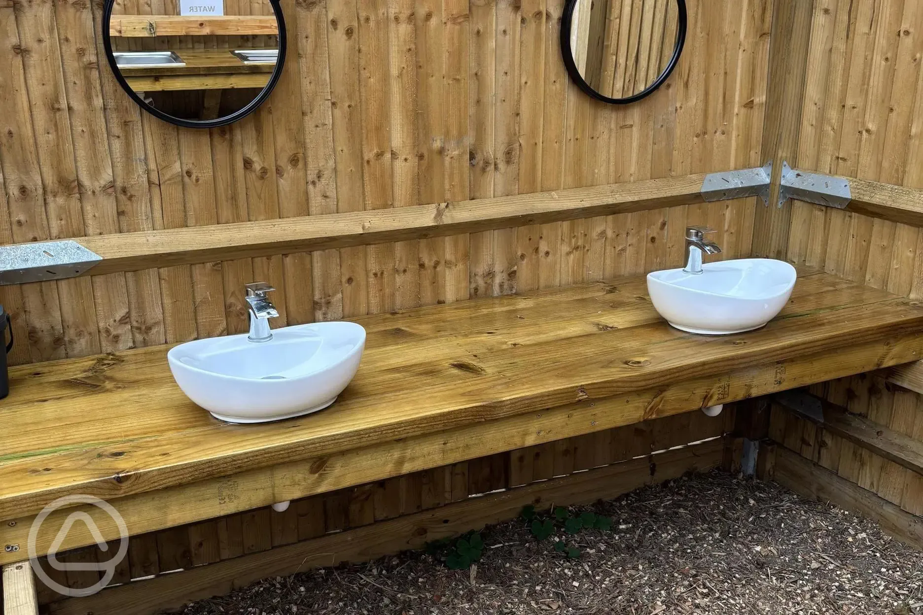 Wash basins