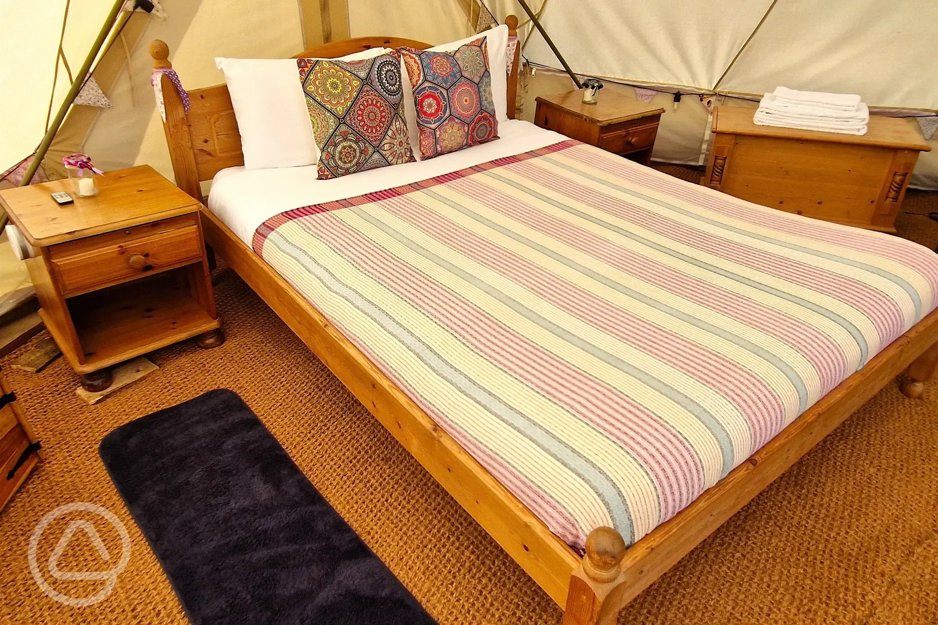 Blue bell tent double bed