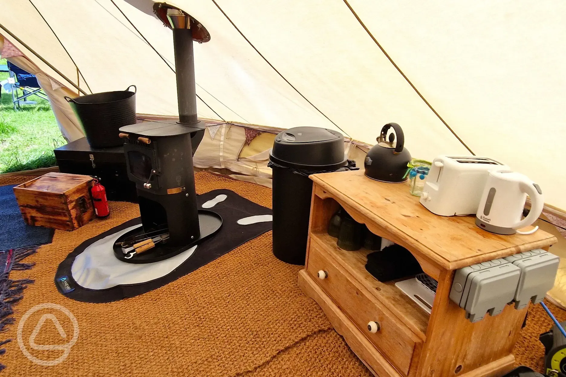 Blue bell tent kitchen supplies